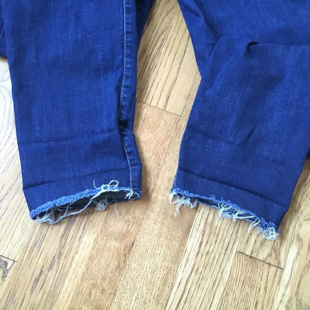 Universal Thread High Rise Skinny Jeans - Picture 3 of 6